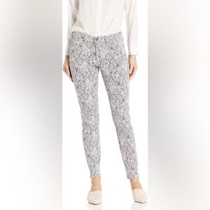 Ella Moss Mid-Rise Skinny Jeans in Gray/White Snake Print NWT